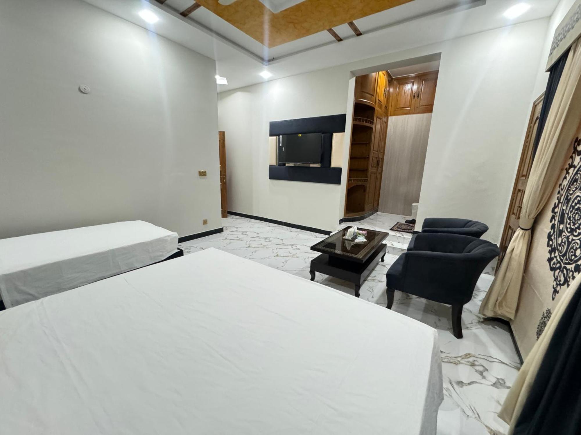 Royal Executive Inn Guest House اسلام اباد المظهر الخارجي الصورة
