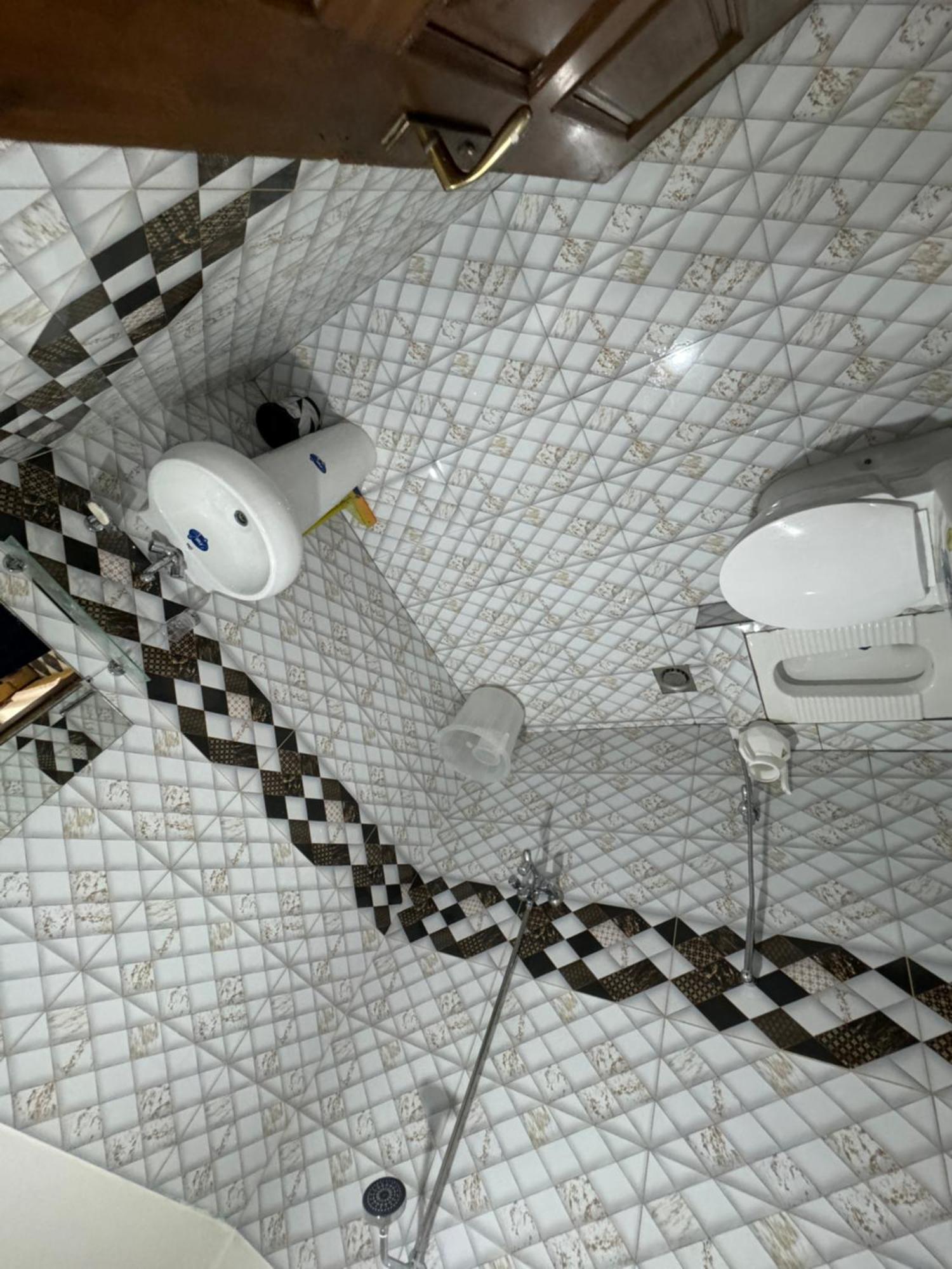 Royal Executive Inn Guest House اسلام اباد المظهر الخارجي الصورة